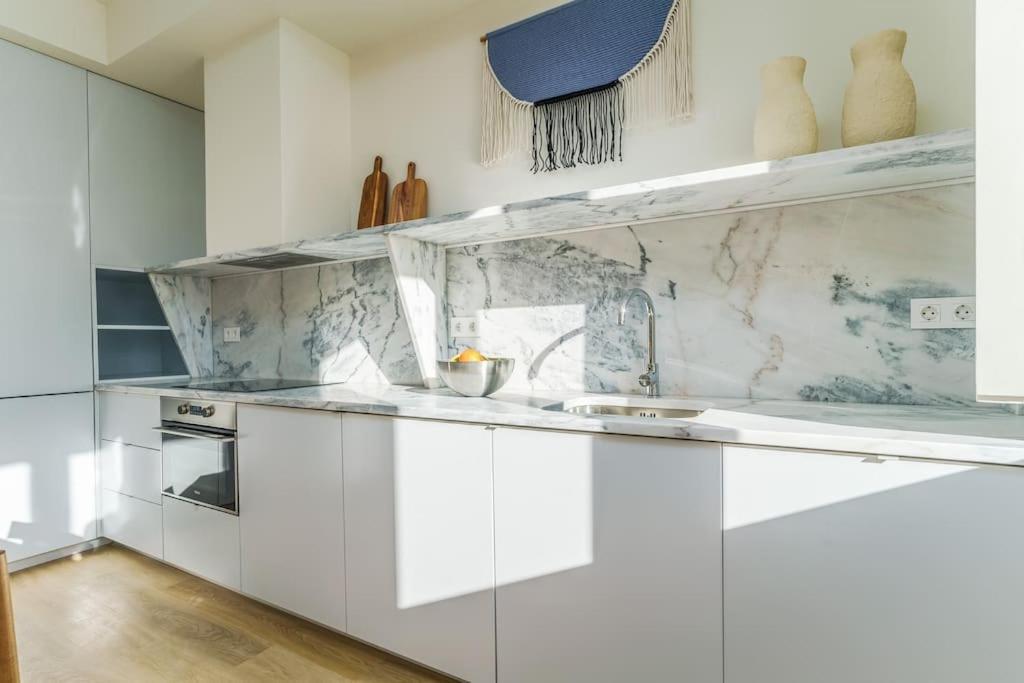 Modern & Bright - Faro Mercado Apt 22 Екстериор снимка
