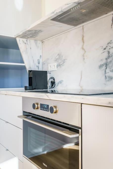 Modern & Bright - Faro Mercado Apt 22 Екстериор снимка