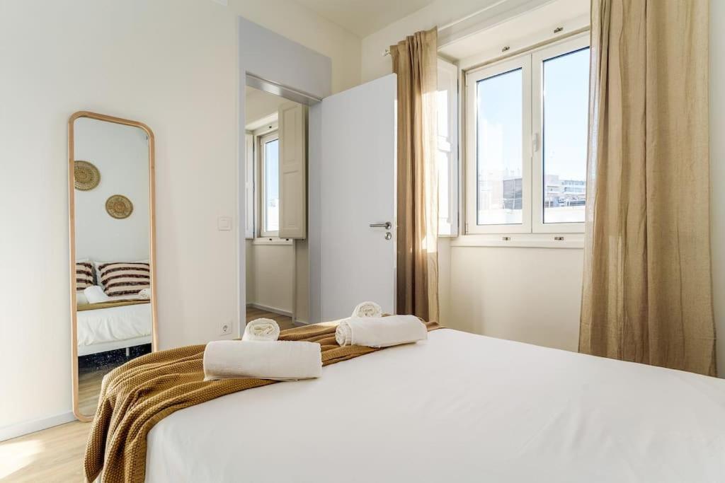 Modern & Bright - Faro Mercado Apt 22 Екстериор снимка