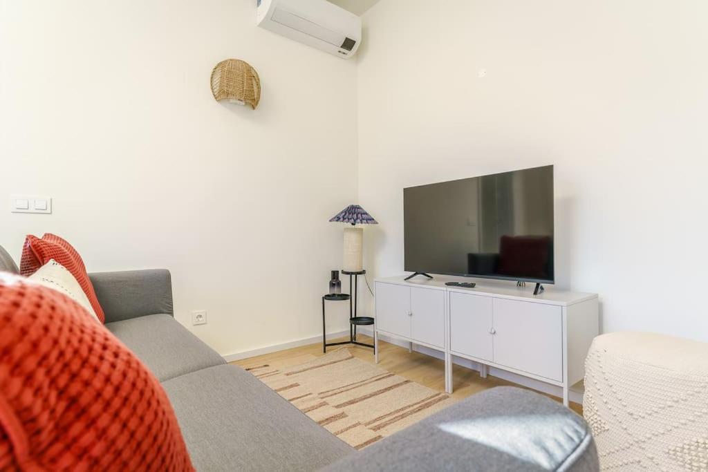 Modern & Bright - Faro Mercado Apt 22 Екстериор снимка